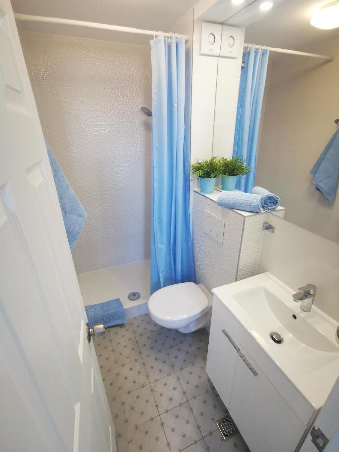 Rita Apartments - Sea-View Apartment 2Plus1 Tučepi Екстериор снимка